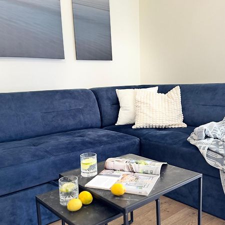 Karwia Marina Apartamenty Exteriör bild
