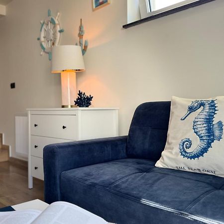 Karwia Marina Apartamenty Exteriör bild