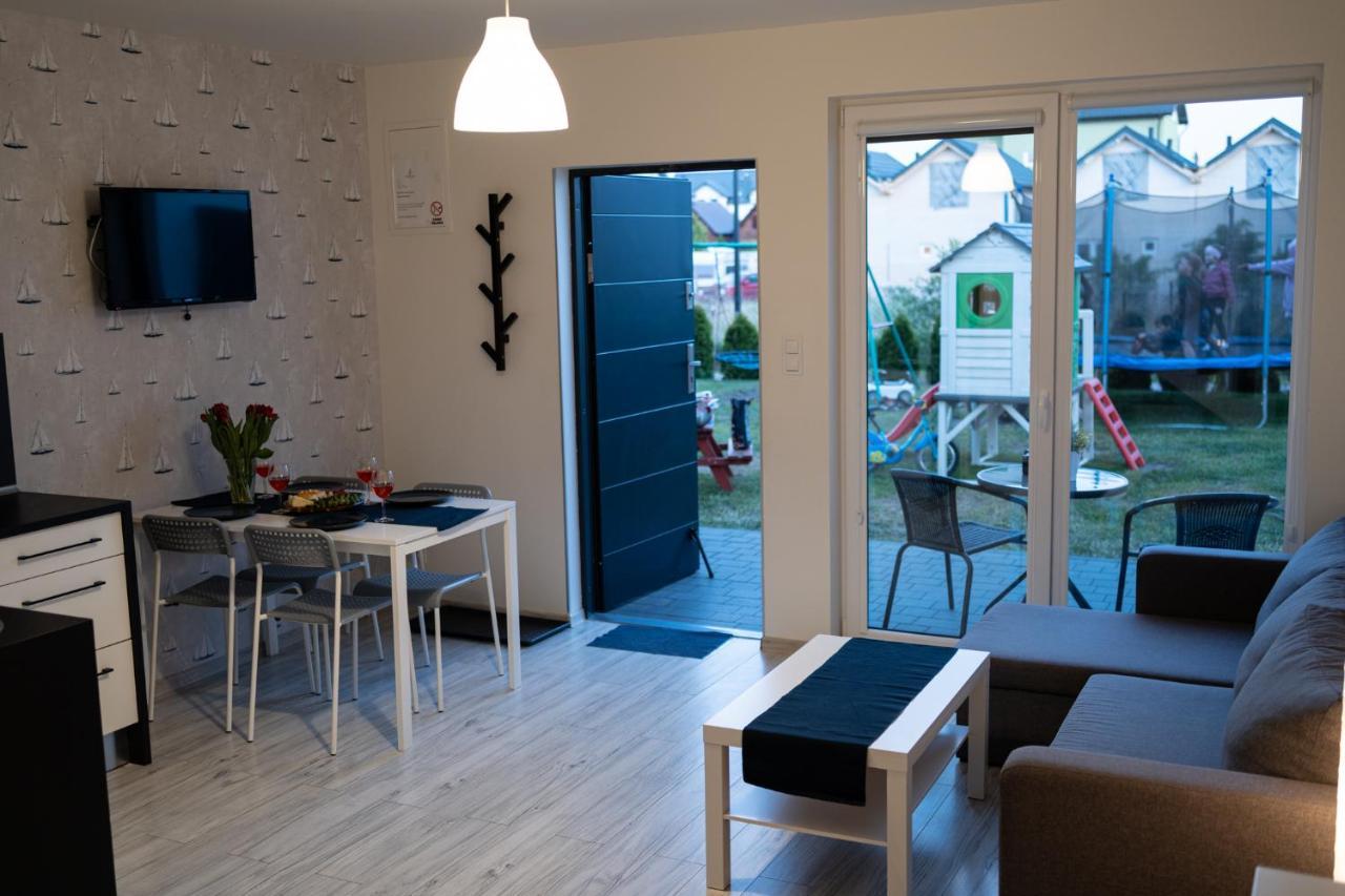 Karwia Marina Apartamenty Exteriör bild