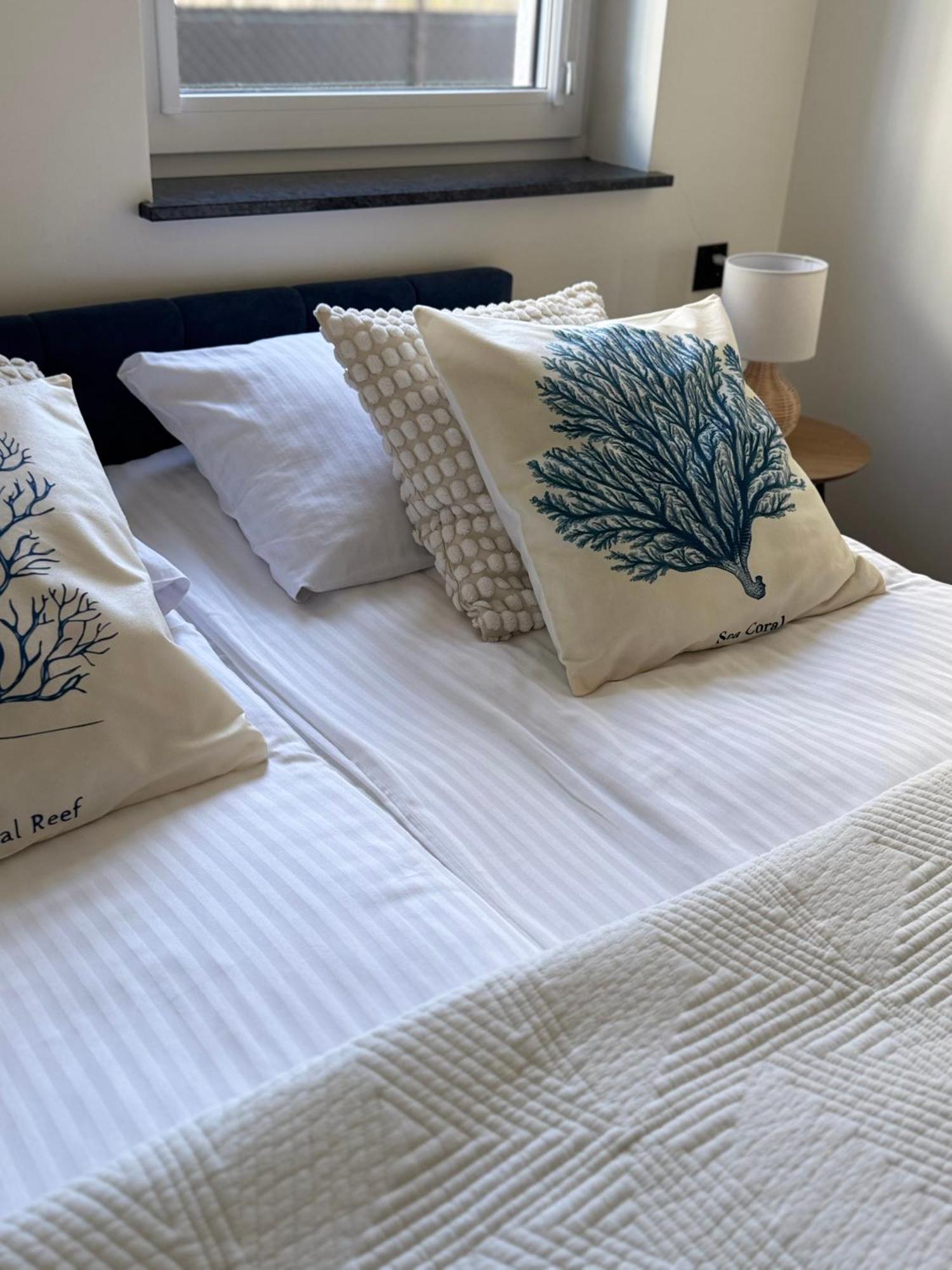 Karwia Marina Apartamenty Exteriör bild