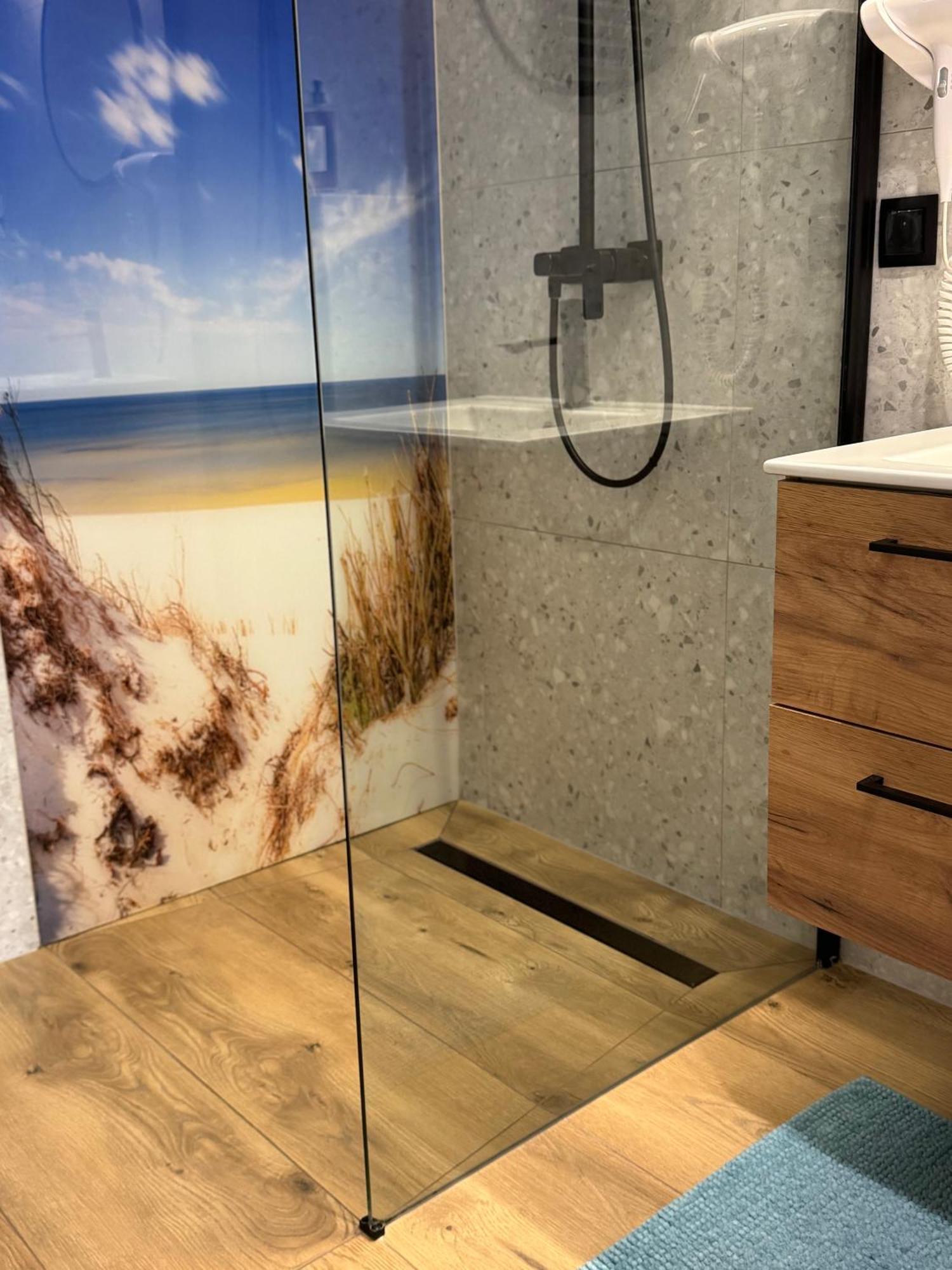 Karwia Marina Apartamenty Exteriör bild