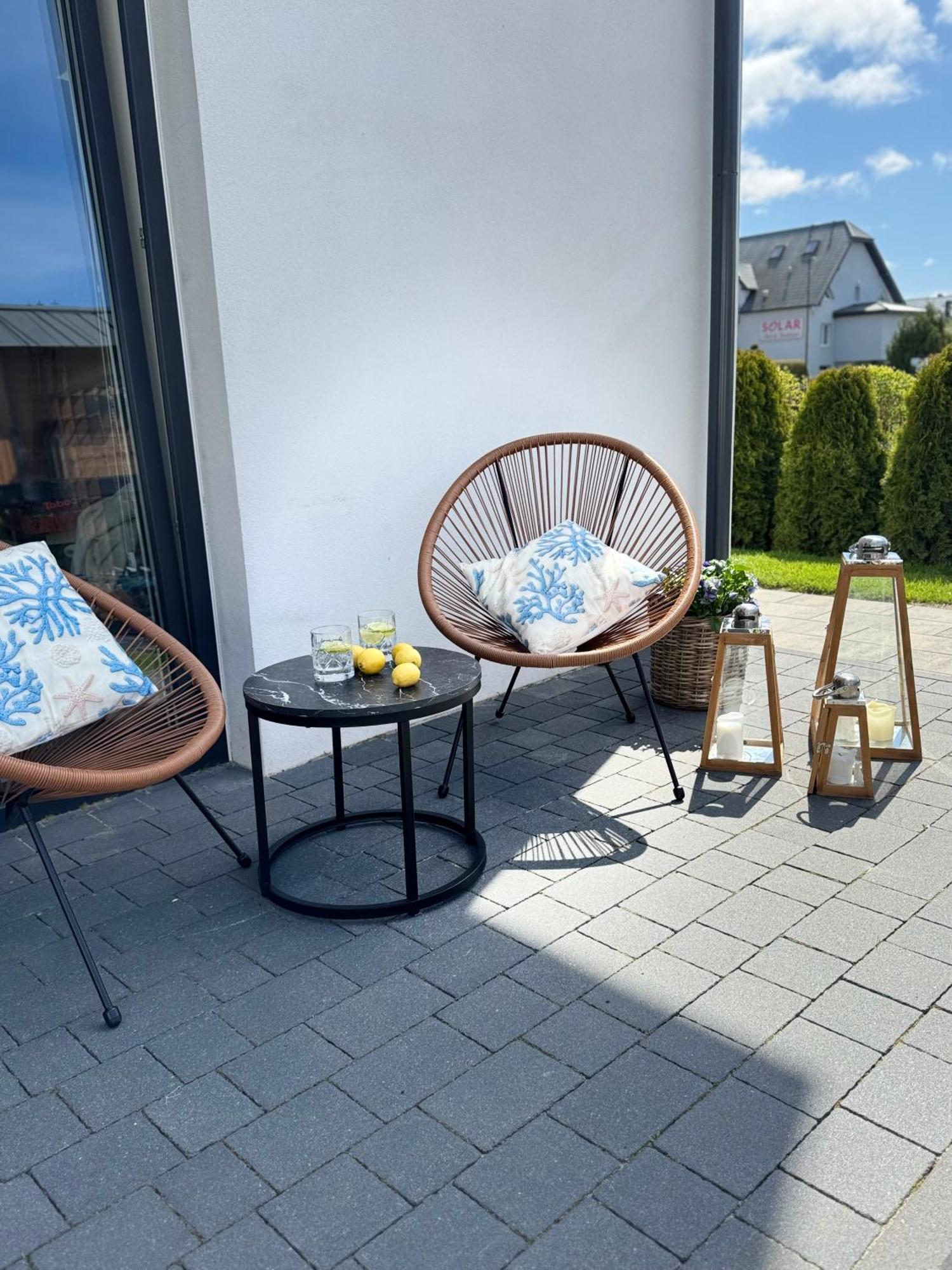 Karwia Marina Apartamenty Exteriör bild