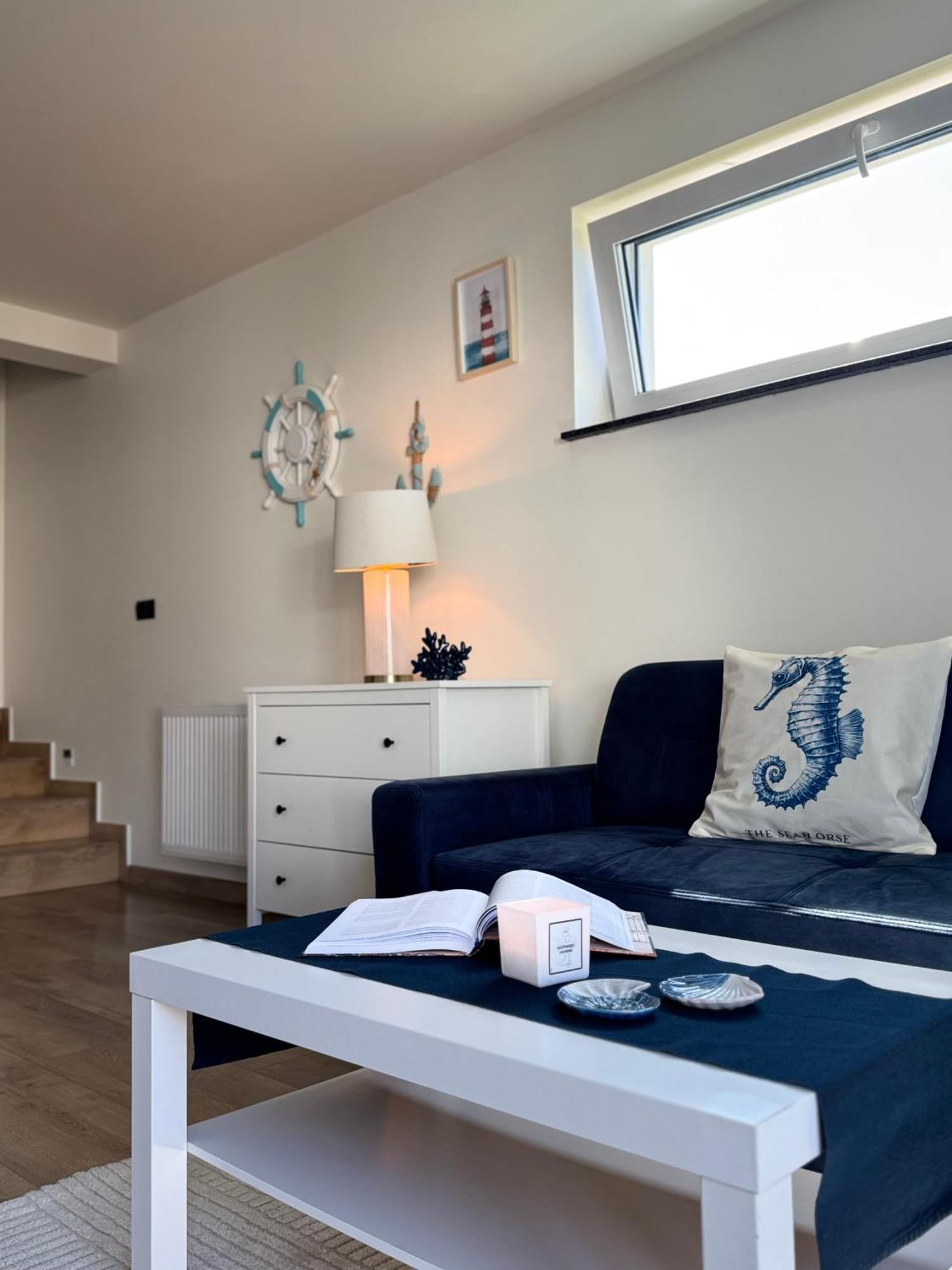 Karwia Marina Apartamenty Exteriör bild