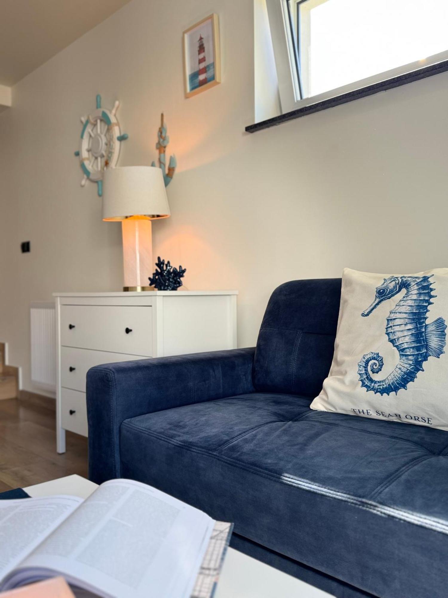 Karwia Marina Apartamenty Exteriör bild